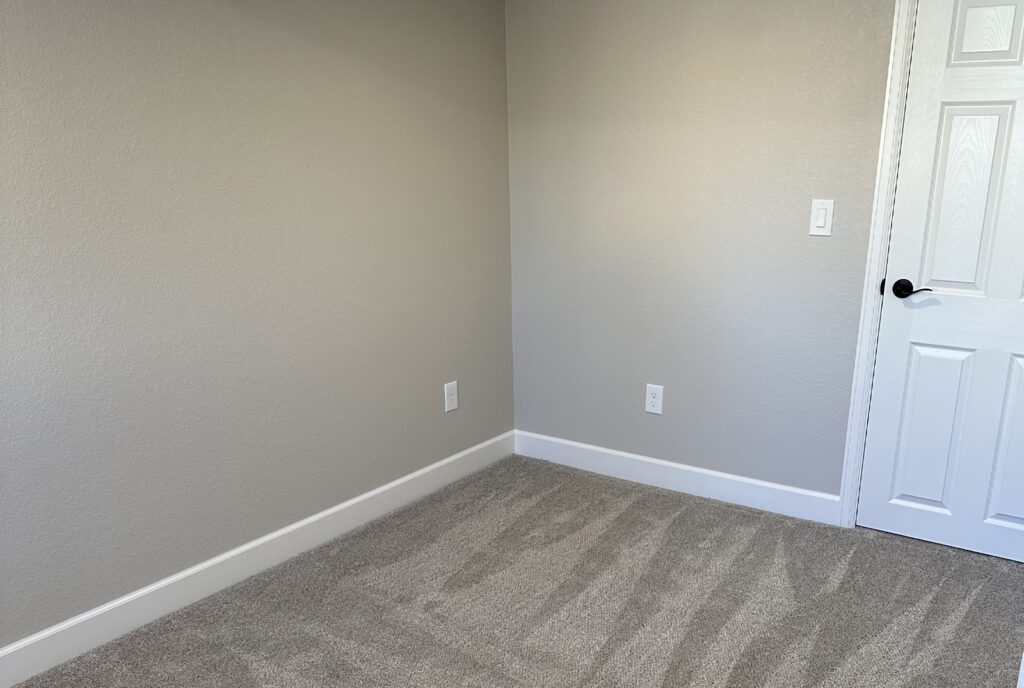 Express Basement Bedrom